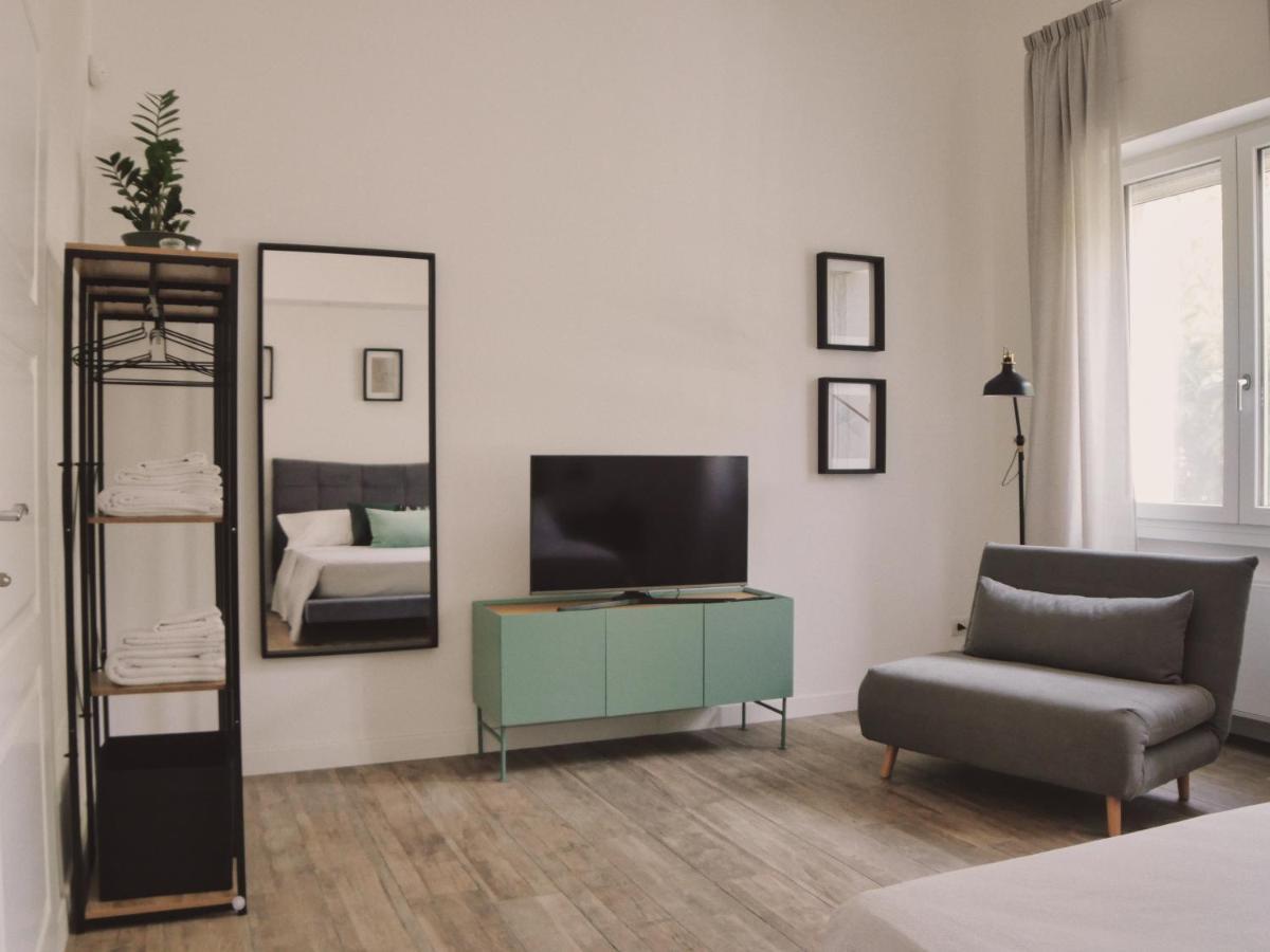 Adele E Il Duca Bed And Breakfast Lecce Exterior photo